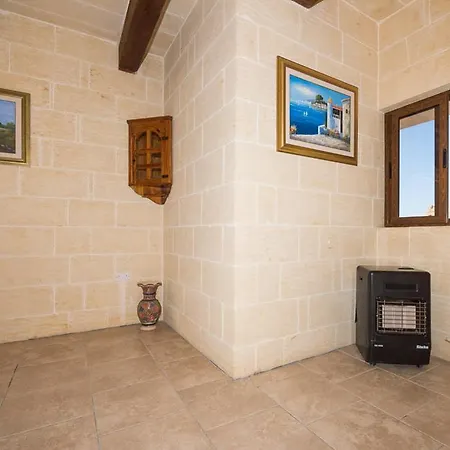 Holiday home 4 Bedroom With Private Pool *