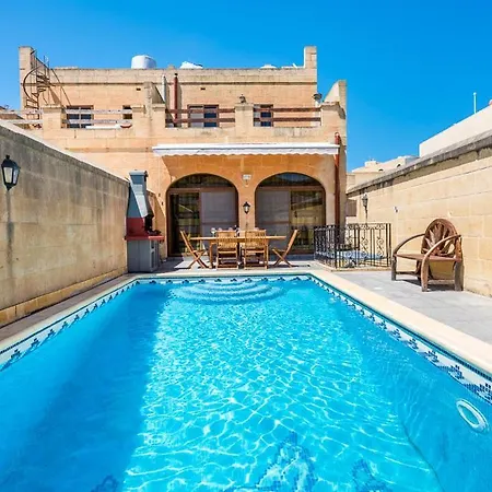 Holiday home 4 Bedroom With Private Pool