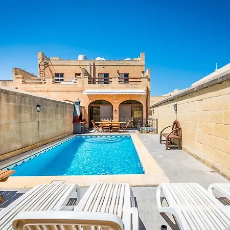 Holiday home 4 Bedroom With Private Pool Gharb (Gozo)