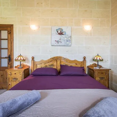 Holiday home 4 Bedroom With Private Pool Gharb (Gozo)