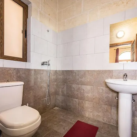 Holiday home 4 Bedroom With Private Pool Gharb (Gozo)