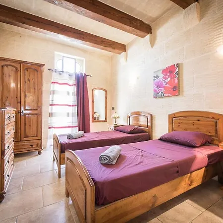 4 Bedroom With Private Pool 別荘