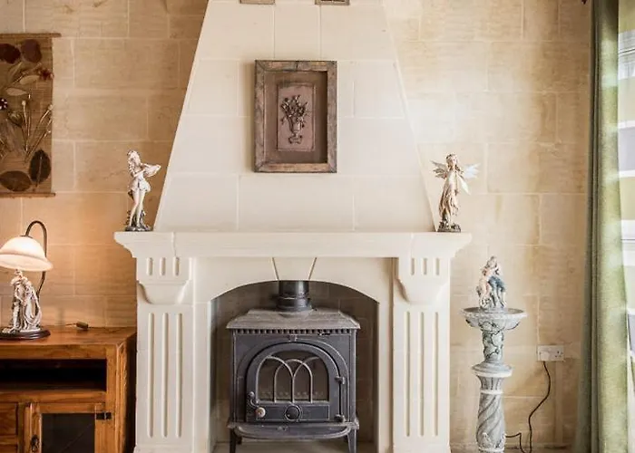 4 Bedroom With Private Pool Holiday home Gharb (Gozo)