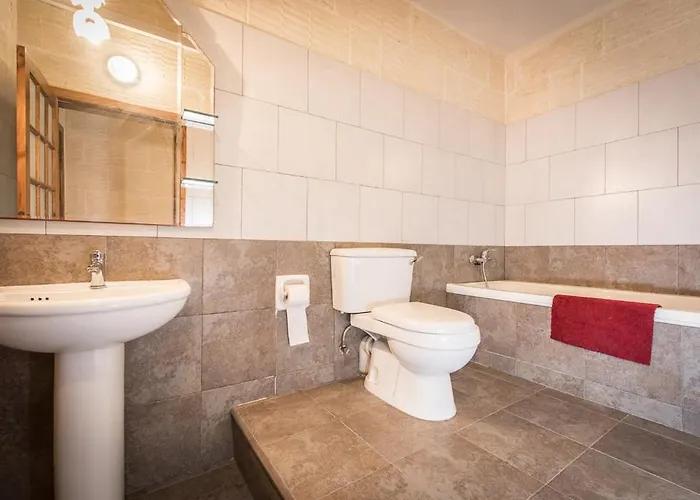 Σπίτι διακοπών 4 Bedroom With Private Pool