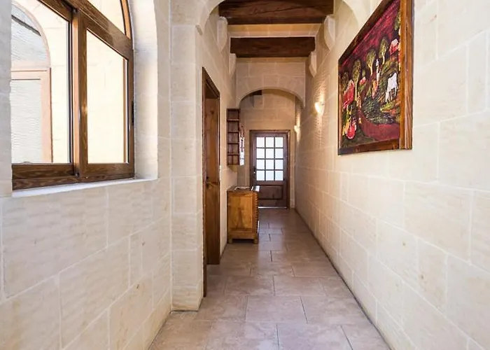 4 Bedroom With Private Pool * Gharb (Gozo)