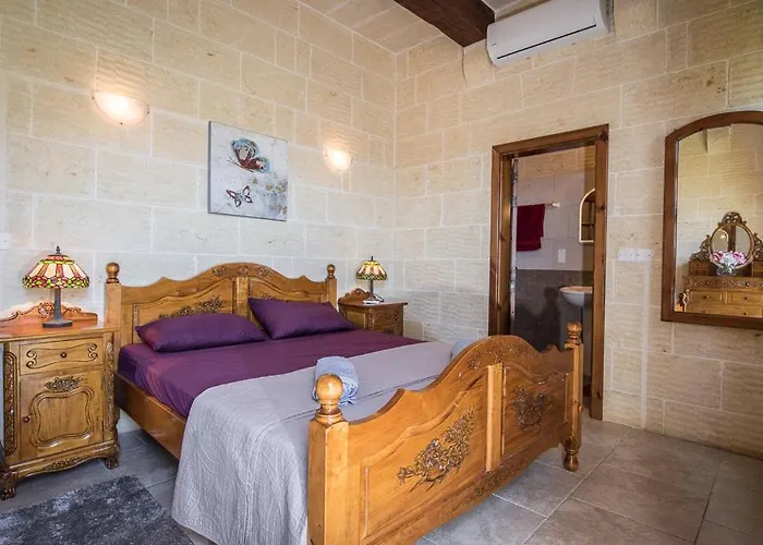 Holiday home 4 Bedroom With Private Pool *