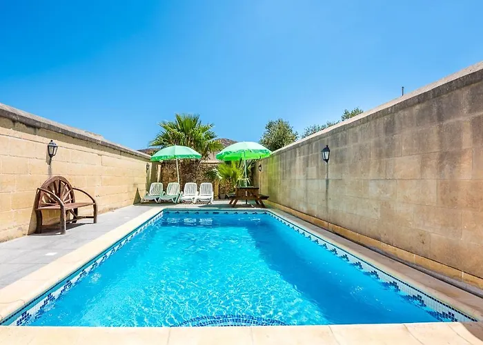 4 Bedroom With Private Pool Σπίτι διακοπών