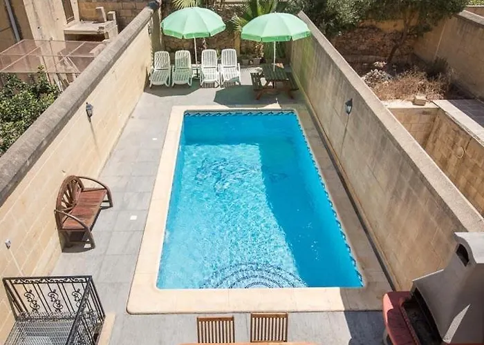 Holiday home 4 Bedroom With Private Pool Gharb (Gozo)